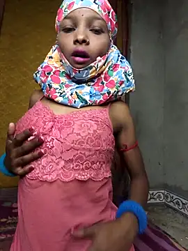 Cutesoma01 online show from 04/06/26, 10:44