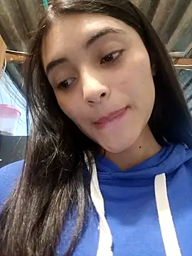 Snapshot of Valen_Person chatting on 11/02/25, 10:12 Valen Person online show from 11/02/25, 10:12