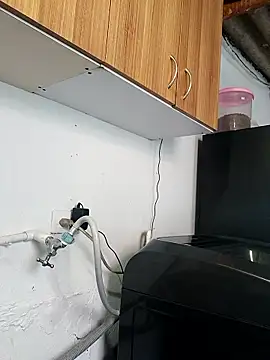 Snapshot of Valen_Person chatting on 11/19/25, 03:12 Valen Person online show from 11/19/25, 03:12