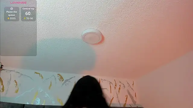 Cristal Velle online show from 04/10/26, 10:42