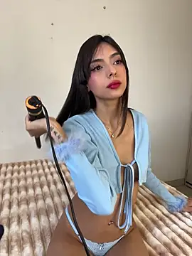 ZaraLuuv online show from 01/09/26, 05:04