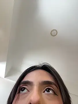 ZaraLuuv online show from 02/13/26, 06:26