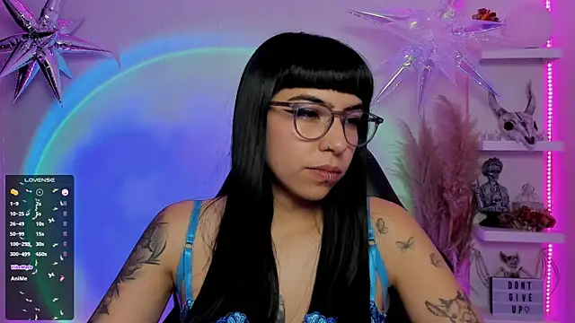 Saraa Desiree online show from 03/04/25, 10:49