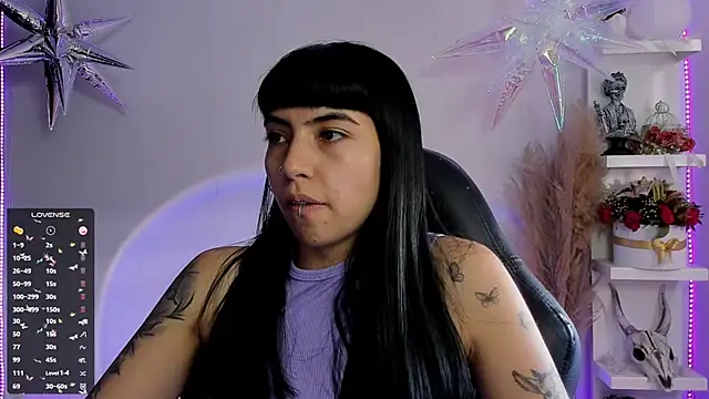 Saraa Desiree online show from 03/17/25, 08:09