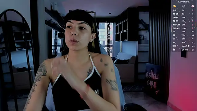 Saraa Desiree online show from 02/05/26, 07:51