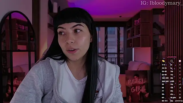 Saraa Desiree online show from 06/09/26, 10:43