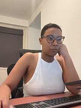 Melia Rayne online show from 04/01/26, 09:10