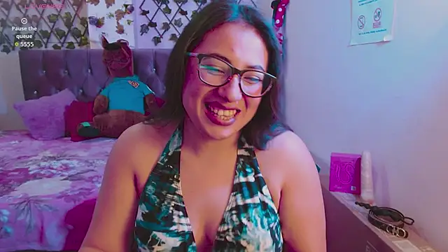 Anny  cute online show from 10/20/25, 08:09