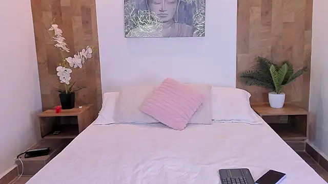 isabella winkler online show from 02/02/26, 01:10