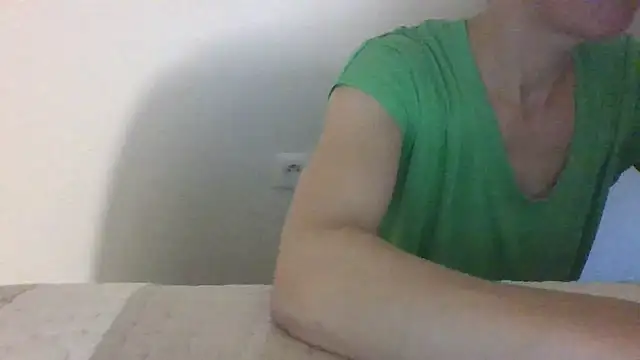 Valentinette online show from 05/08/26, 07:08