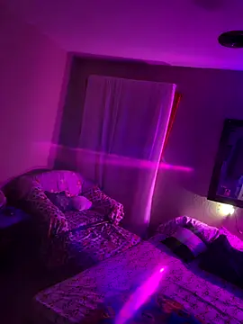 BADCOMPANY123 online show from 09/29/25, 04:39