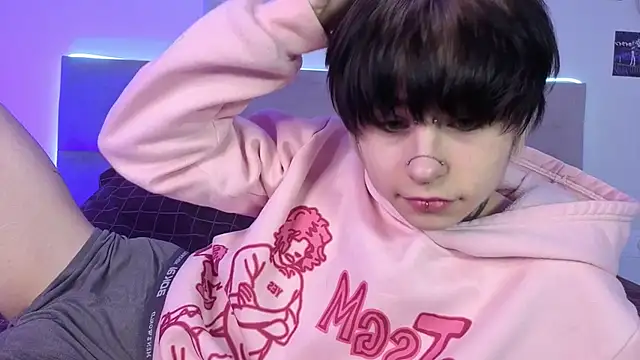 Alex Vallley online show from 04/05/26, 11:02