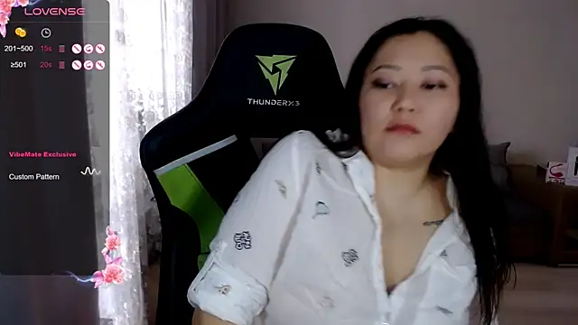 LisaAsianFlower online show from 11/10/25, 06:12