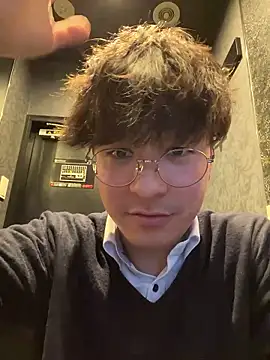 waka3232 online show from 02/13/26, 11:06