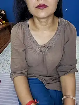 Cute-Zarina online show from 09/29/25, 05:40