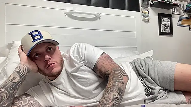 Snapshot of Thegreatwhitepipe chatting on 09/16/25, 09:32 Thegreatwhitepipe online show from 09/16/25, 09:32