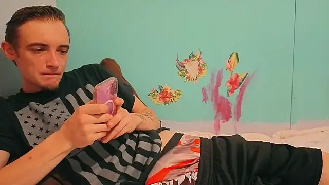 Ilovepussy1911 online show from 05/26/26, 12:06