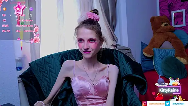 KittyRaine online show from 05/17/26, 12:01