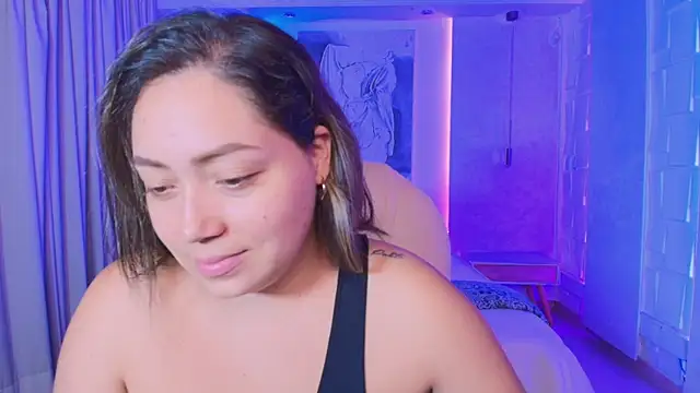 heidy johns online show from 09/24/25, 03:10