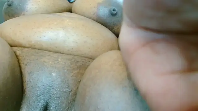 Nipples Lovers30 online show from 03/21/25, 08:39