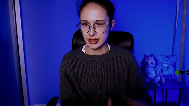 Snapshot of mona_cloud chatting on 10/09/25, 07:45 mona cloud online show from 10/09/25, 07:45