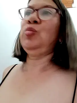 victoria wayne online show from 03/15/25, 01:29