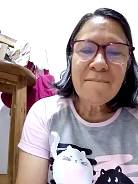 victoria wayne online show from 04/10/26, 09:47