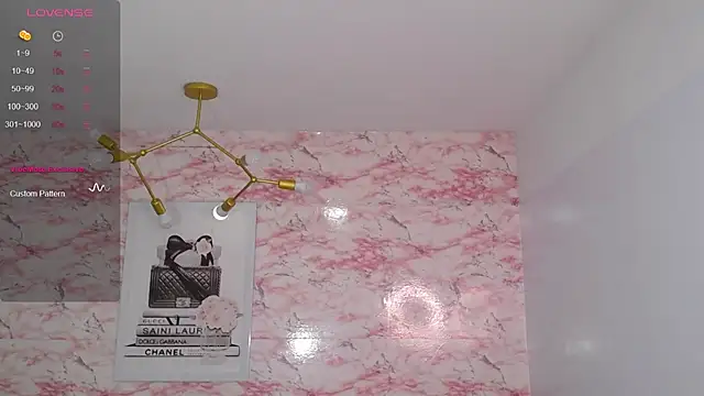 Snapshot of emma_wockll_t chatting on 11/27/25, 01:40 emma wockll t online show from 11/27/25, 01:40