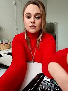 Juicy PeachLux online show from 03/13/25, 10:36