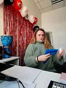 Juicy PeachLux online show from 02/27/26, 07:52