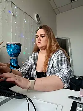 Juicy PeachLux online show from 03/21/26, 06:51