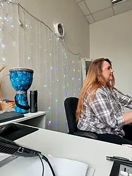 Juicy PeachLux online show from 03/21/26, 08:19