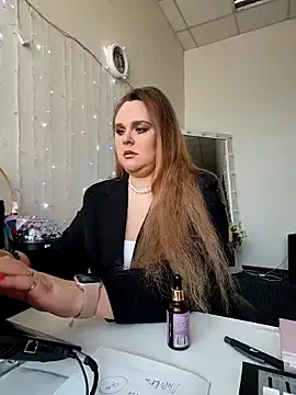 Juicy PeachLux online show from 04/03/26, 07:50