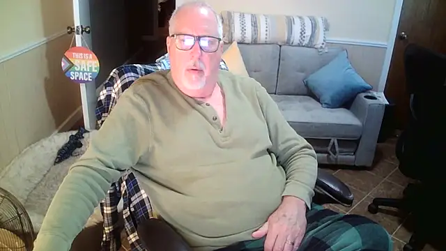 superbearboss online show from 04/07/26, 04:51