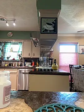 superbearboss online show from 04/16/26, 10:23