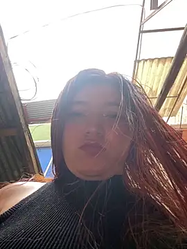Karina Leon online show from 05/07/26, 06:35