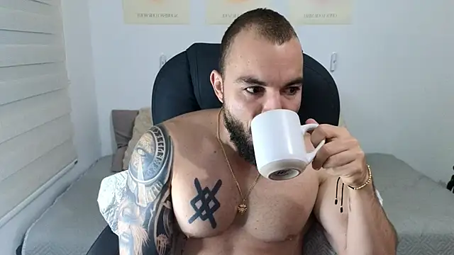 Isaac Carter online show from 10/10/25, 10:58