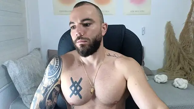 Isaac Carter online show from 11/18/25, 11:03