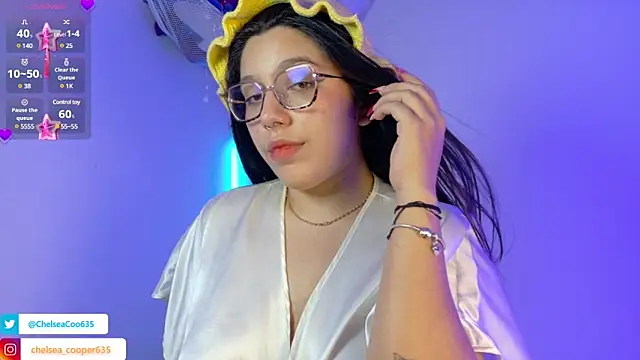 chelsea  coo online show from 03/15/25, 04:24