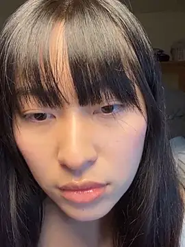 Snapshot of 214Jun chatting on 11/17/25, 03:07 214Jun online show from 11/17/25, 03:07