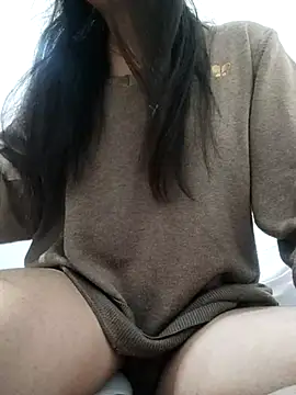 saraaxx1 online show from 03/21/26, 08:23