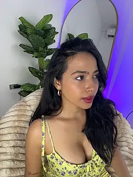  Emily Thompson  online show from 06/21/26, 04:26