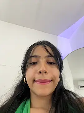  Emily Thompson  online show from 07/31/26, 03:06