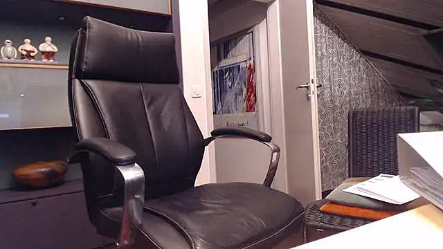 munichrubber online show from 09/20/25, 03:18