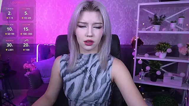 SelenaIris online show from 10/12/25, 07:29