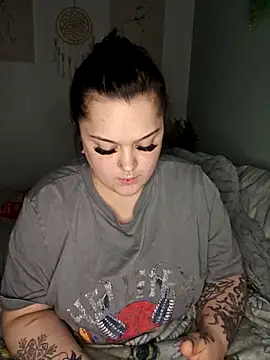 Saucy-Serenity online show from 03/29/26, 02:33