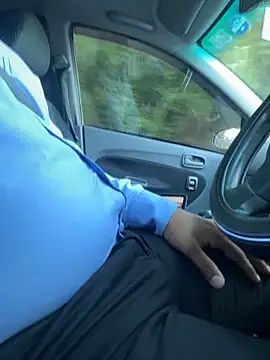 dam-her-boy online show from 10/14/25, 02:23