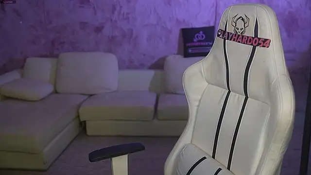 Billie054 online show from 03/16/26, 07:56