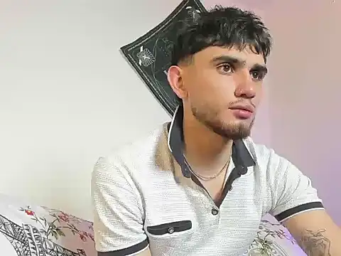 samevansx  online show from 03/20/26, 02:44