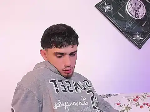 samevansx  online show from 03/23/26, 05:06